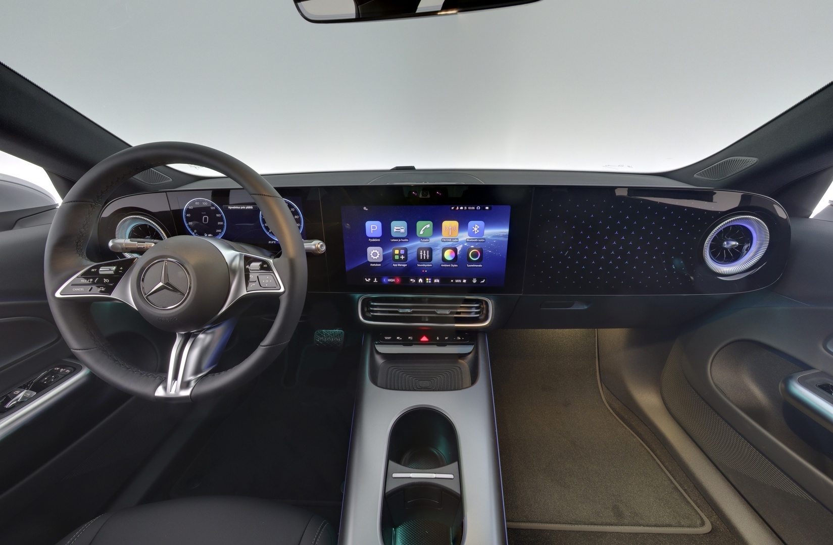 MERCEDES-BENZ CLA 2026