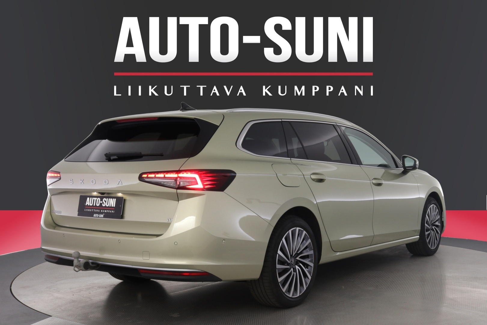 SKODA Superb 2025