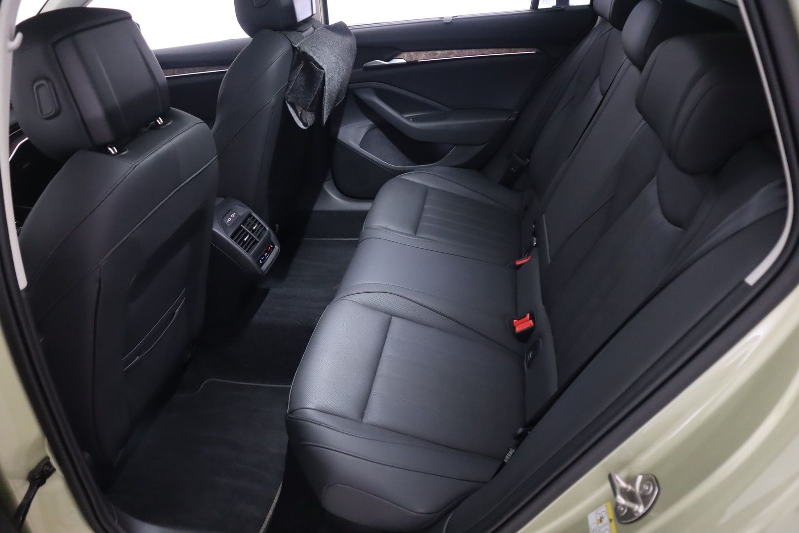 SKODA Superb 2025