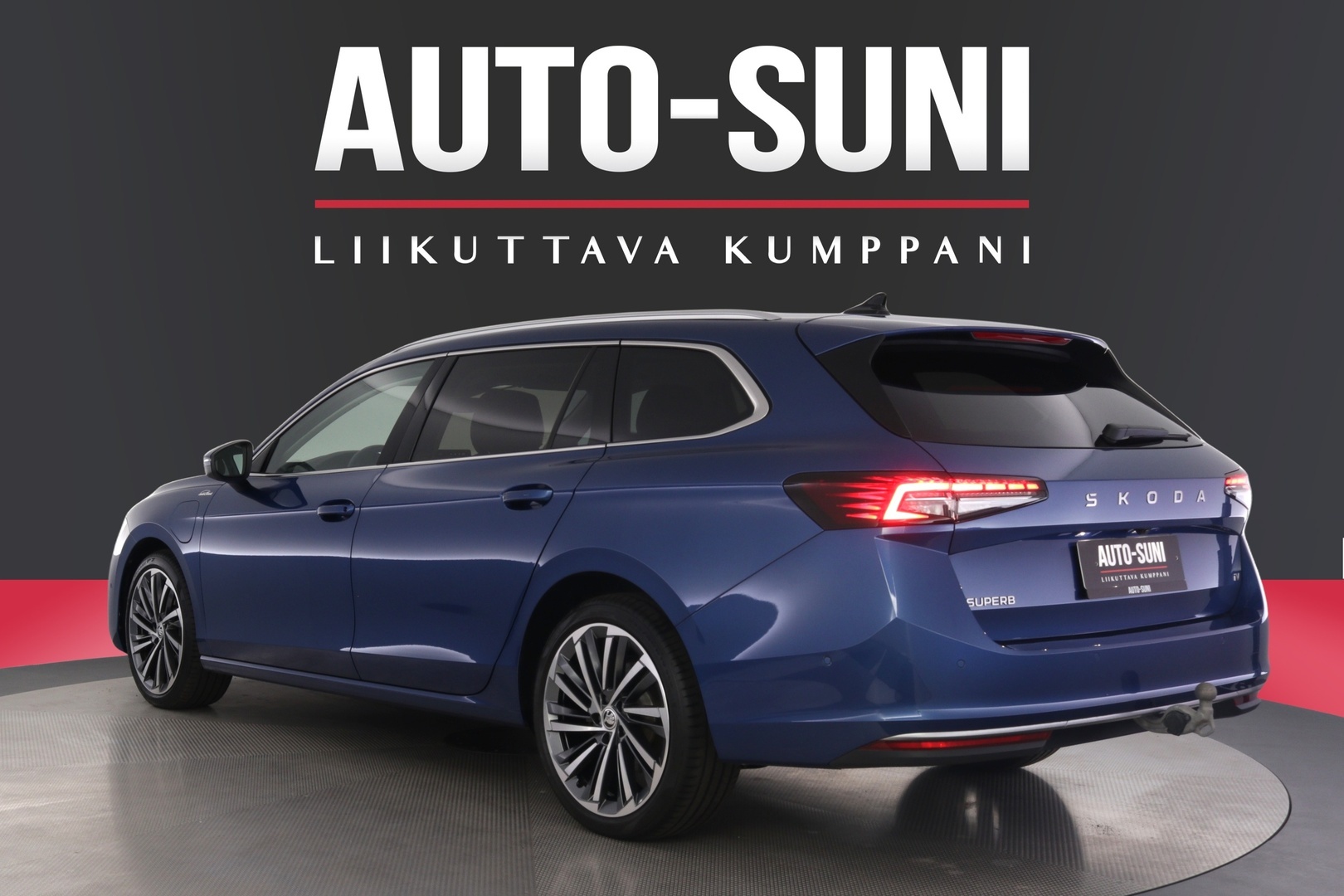 SKODA Superb 2025
