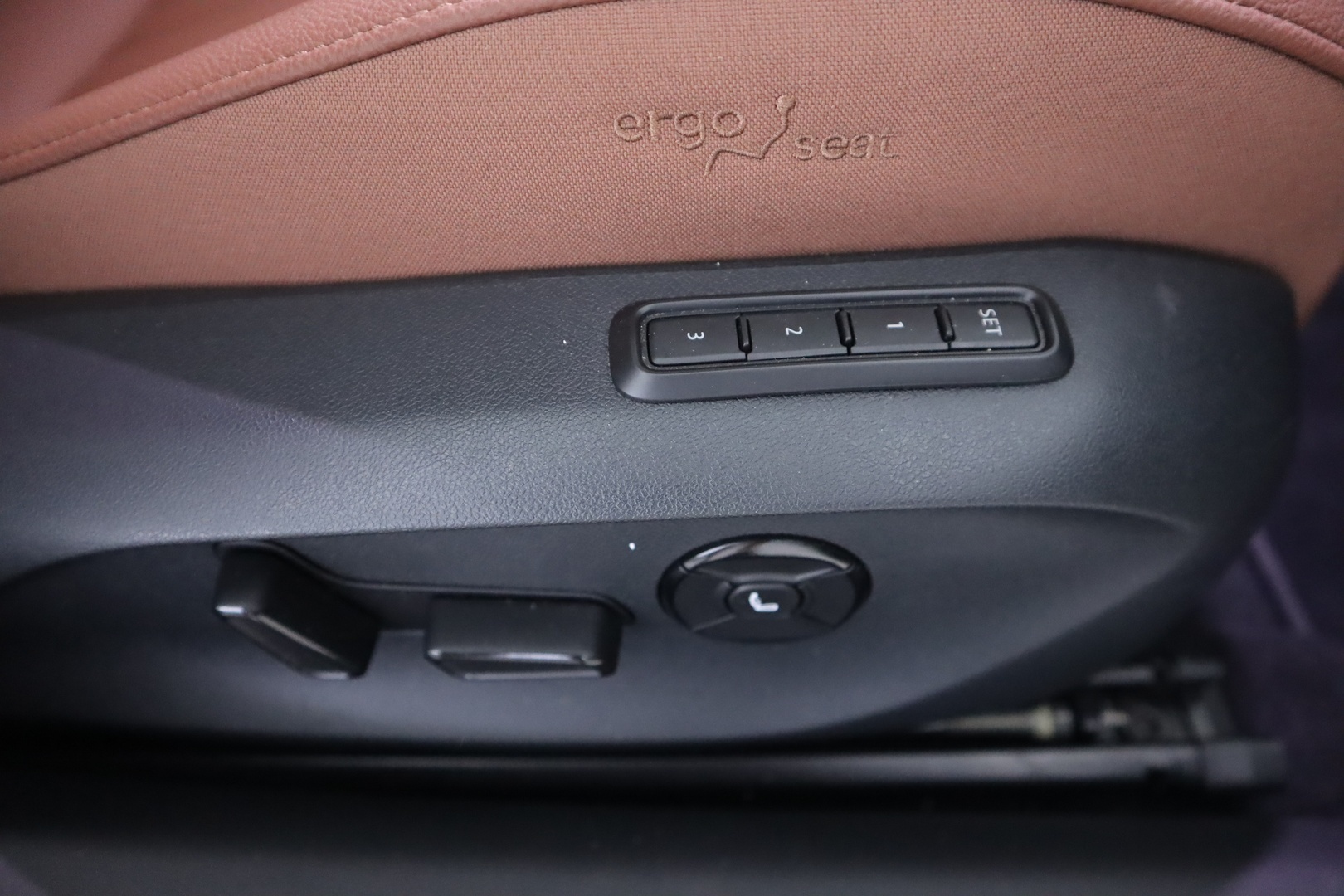 SKODA Superb 2025