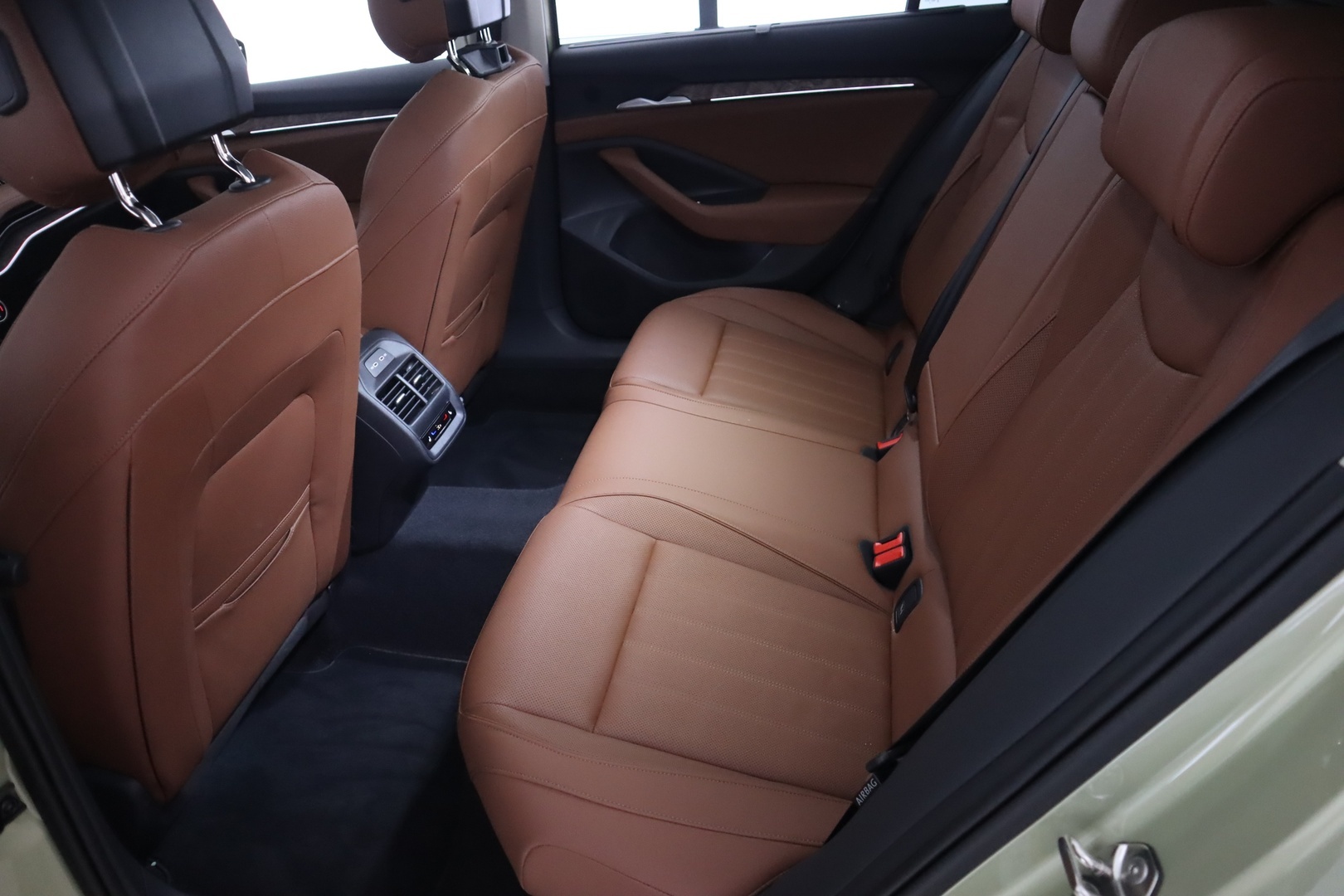 SKODA Superb 2025