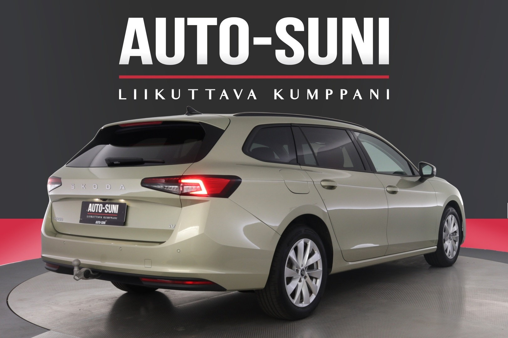 SKODA Superb 2025