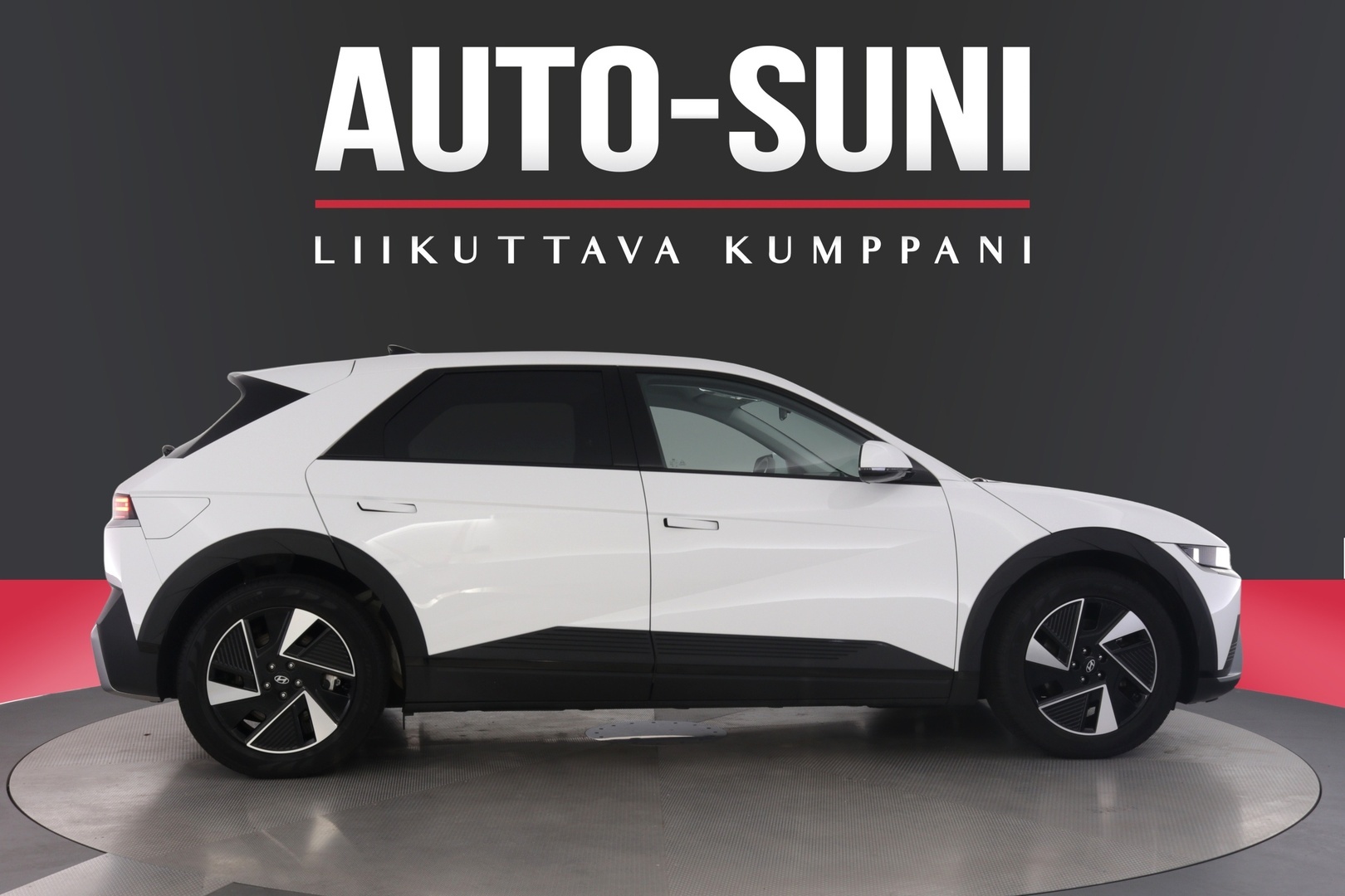 HYUNDAI IONIQ 5 2