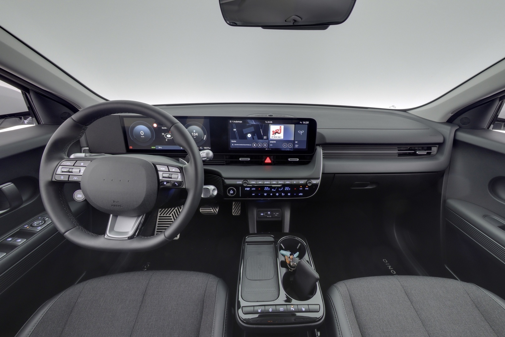 HYUNDAI IONIQ 5 7