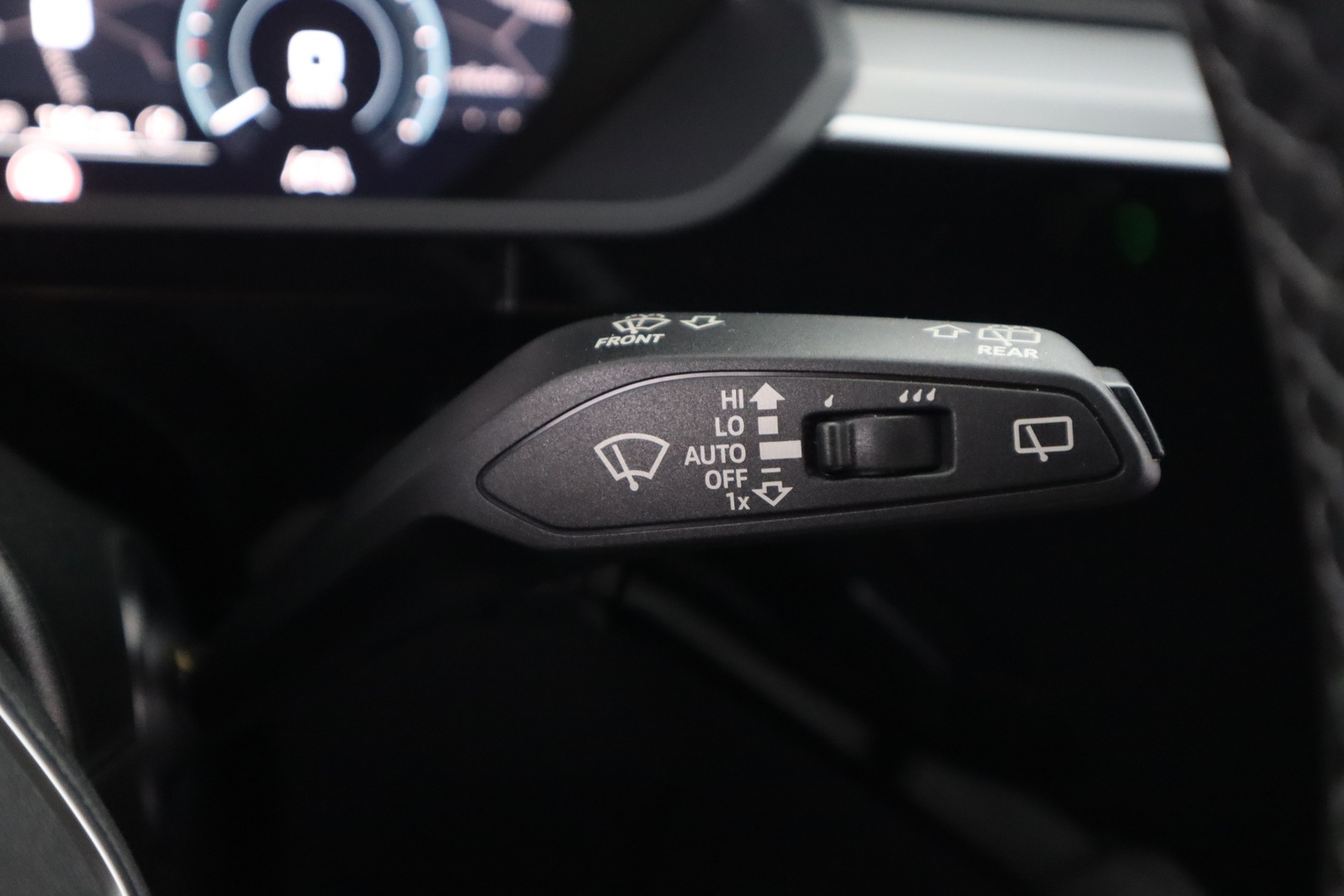 AUDI e-tron 2023