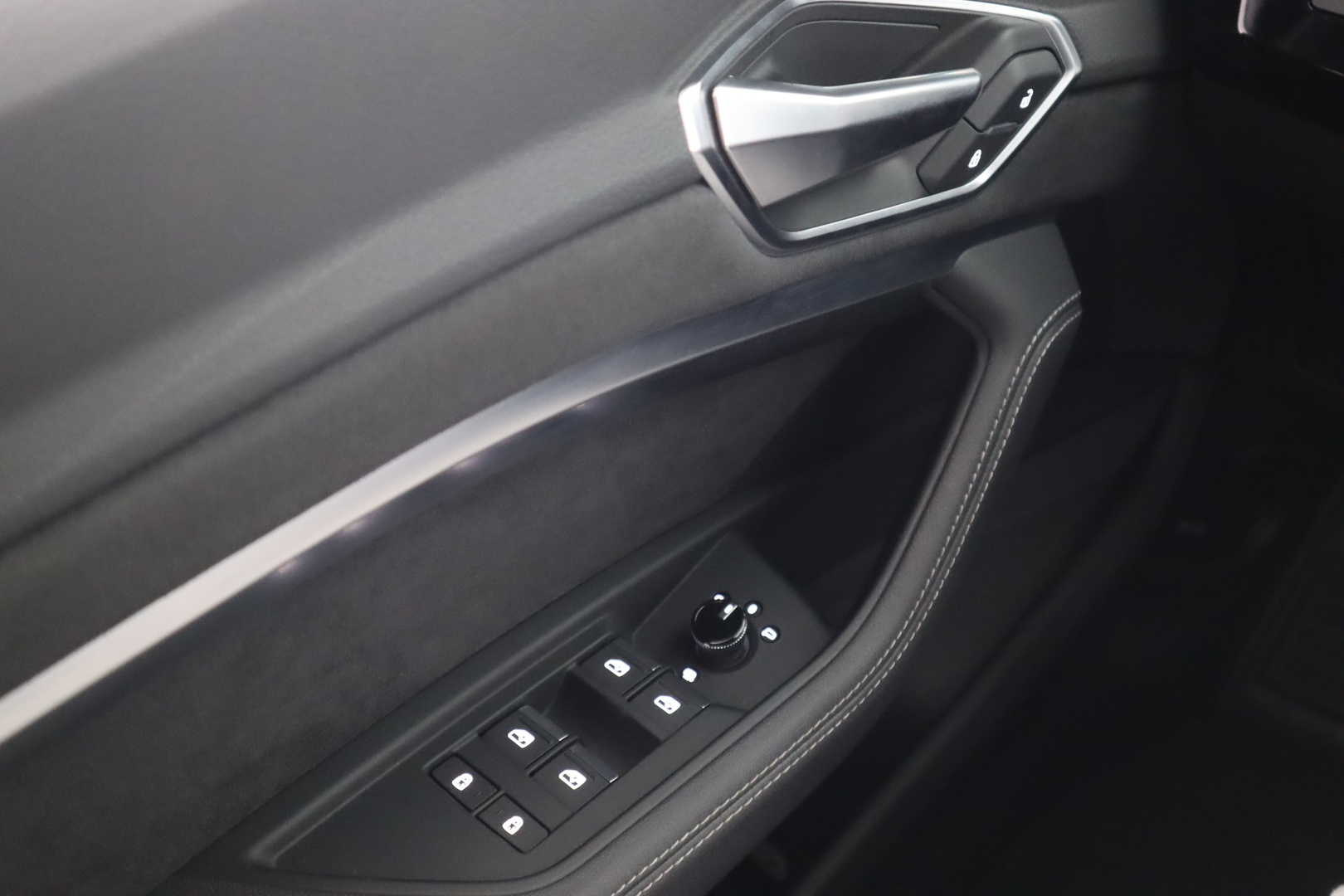 AUDI e-tron 2023