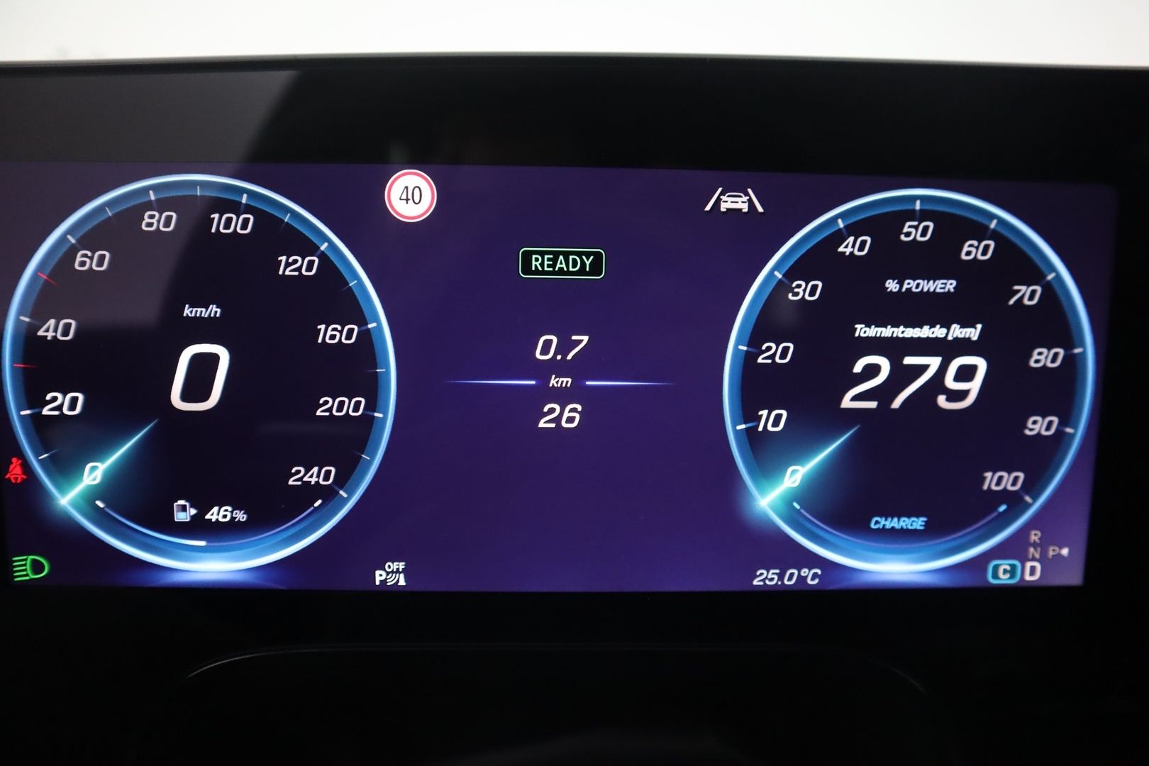 MERCEDES-BENZ GLC 2026