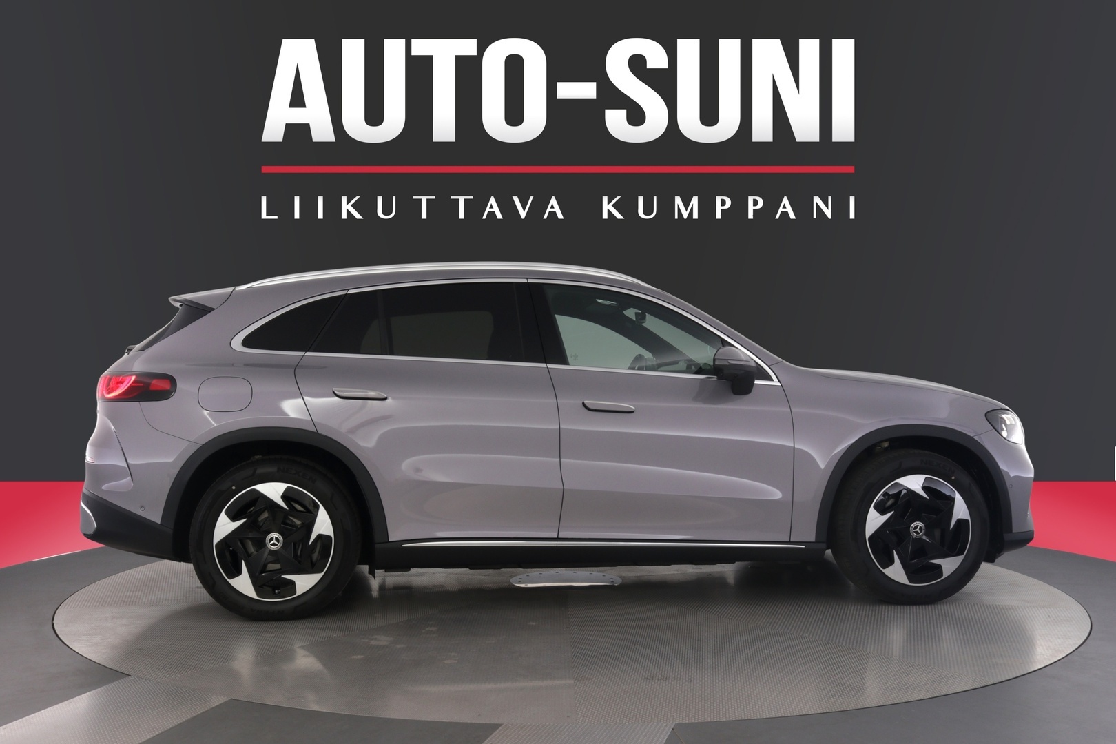 MERCEDES-BENZ GLC 2026