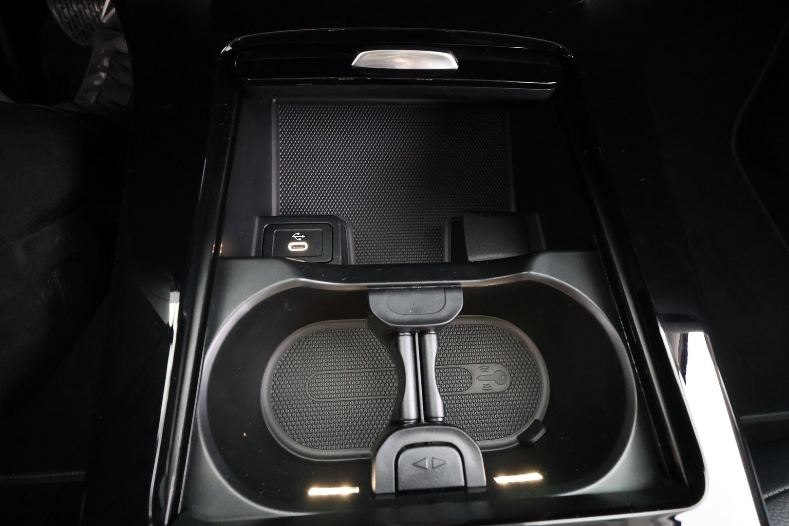 MERCEDES-BENZ A 2026