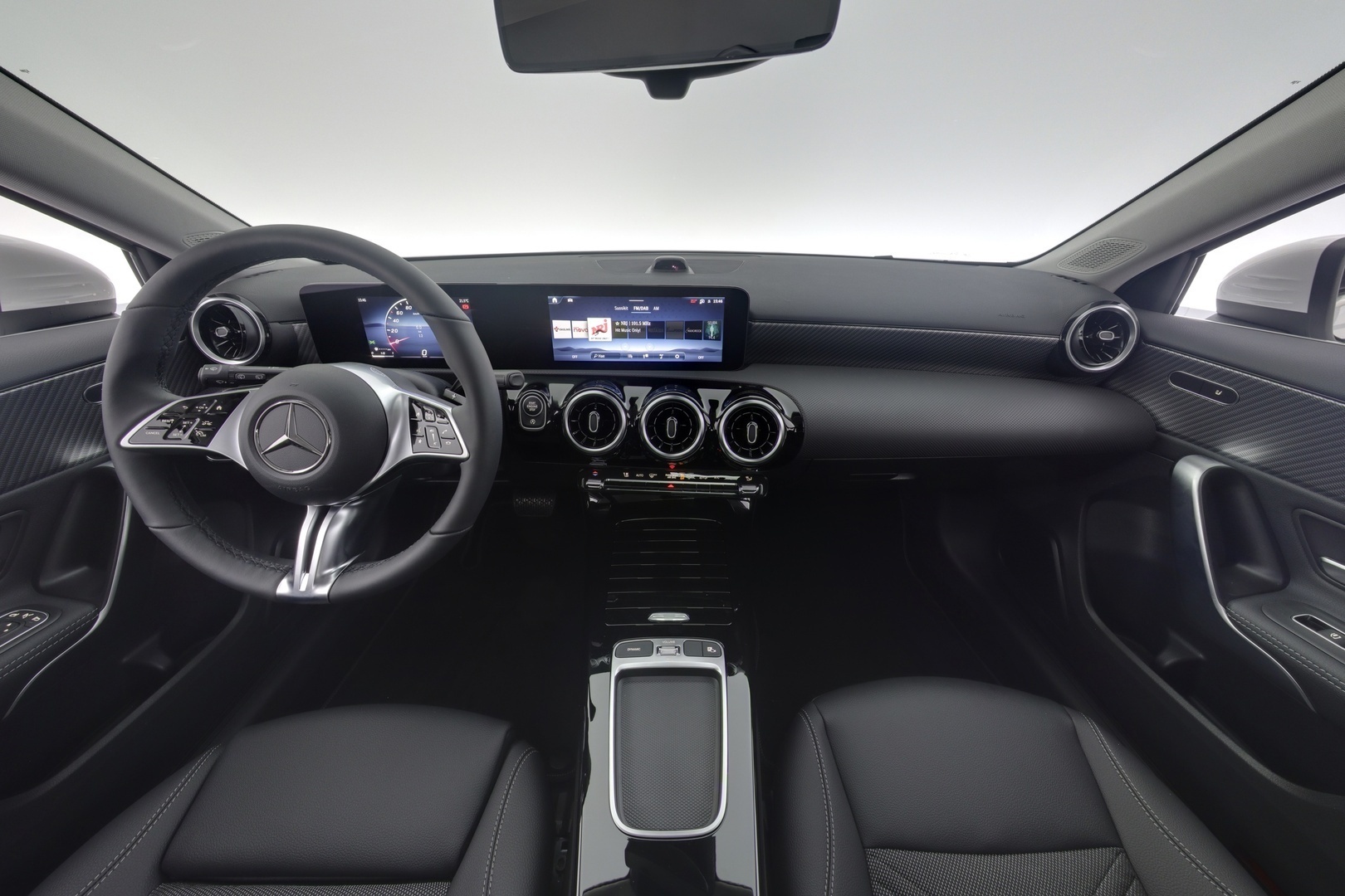 MERCEDES-BENZ A 2026