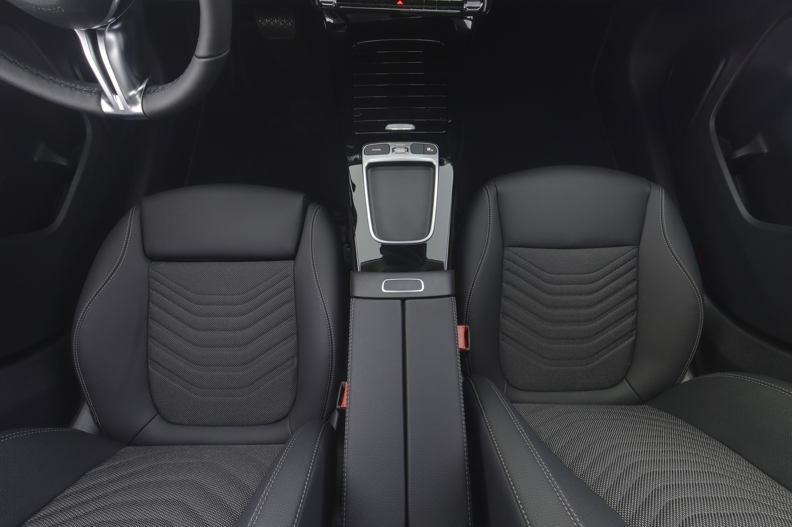 MERCEDES-BENZ A 2026