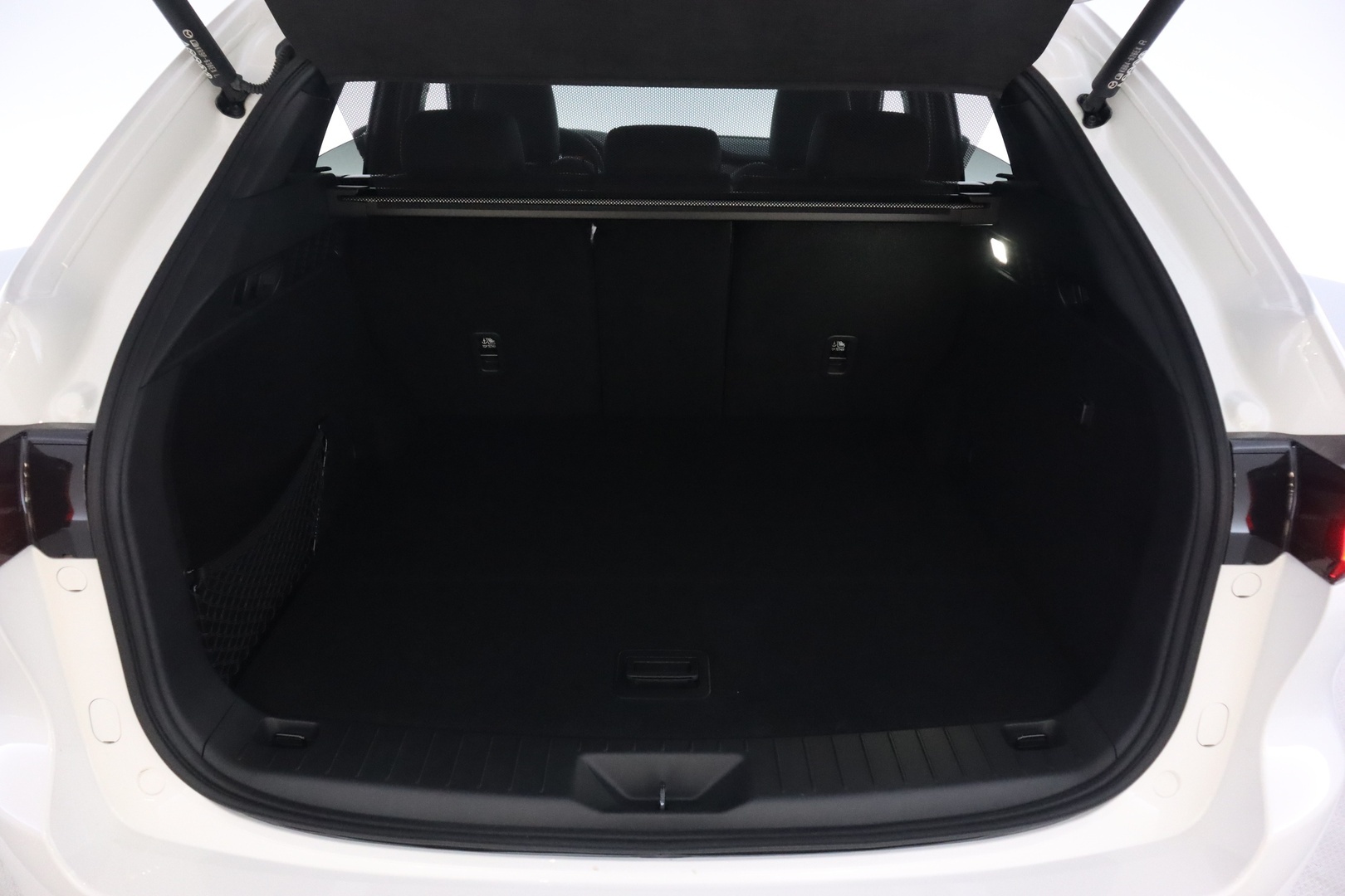 MAZDA CX-60 2026