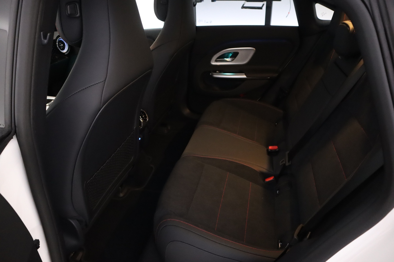 MERCEDES-BENZ CLA 2026