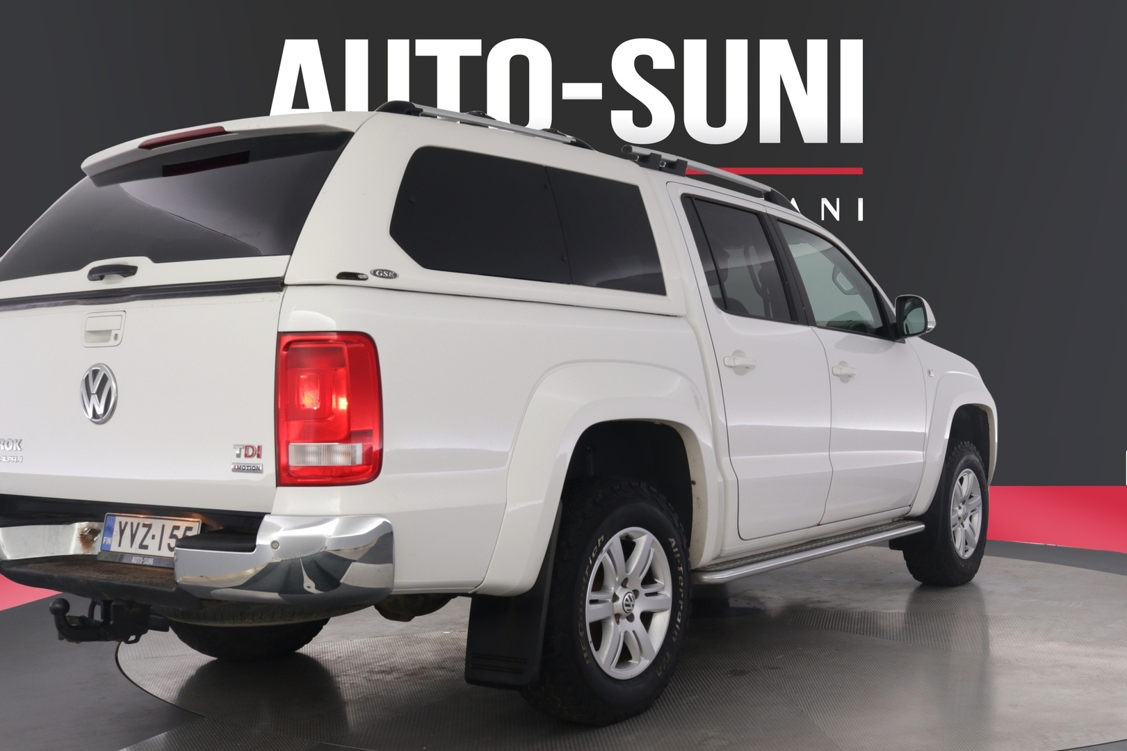 VOLKSWAGEN Amarok 2013