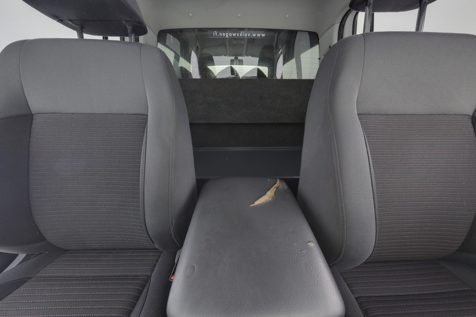 VOLKSWAGEN Amarok 2013