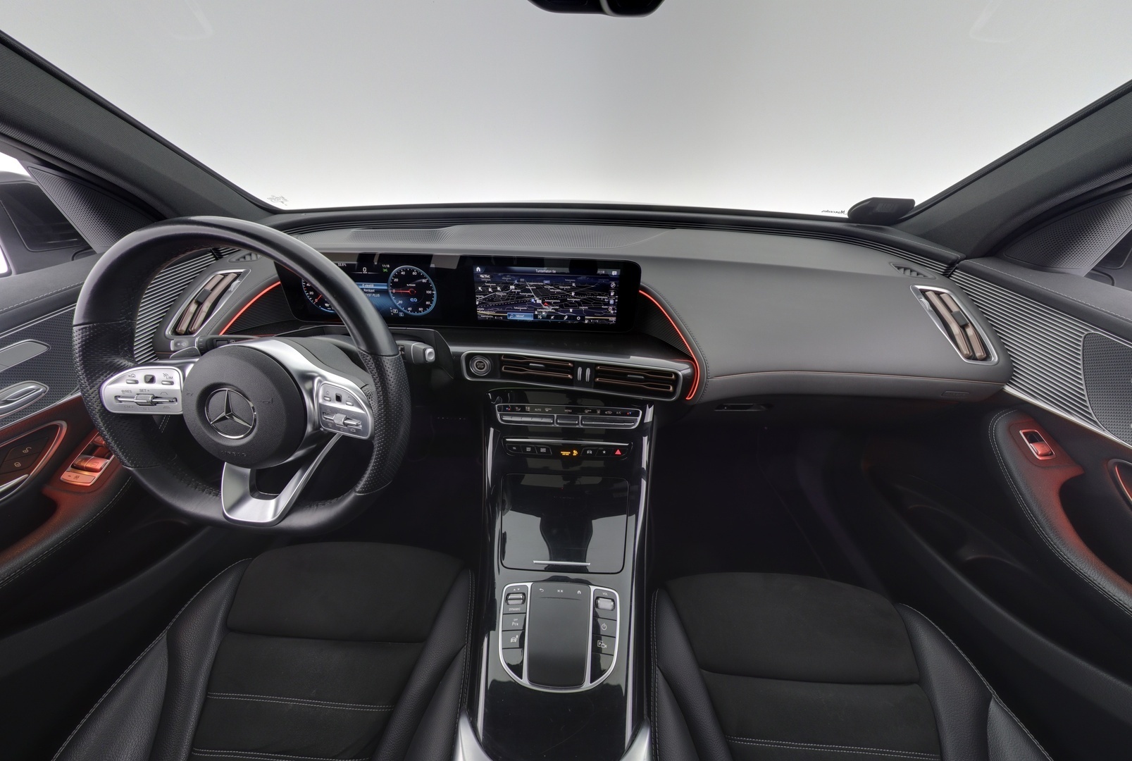 MERCEDES-BENZ EQC 2022