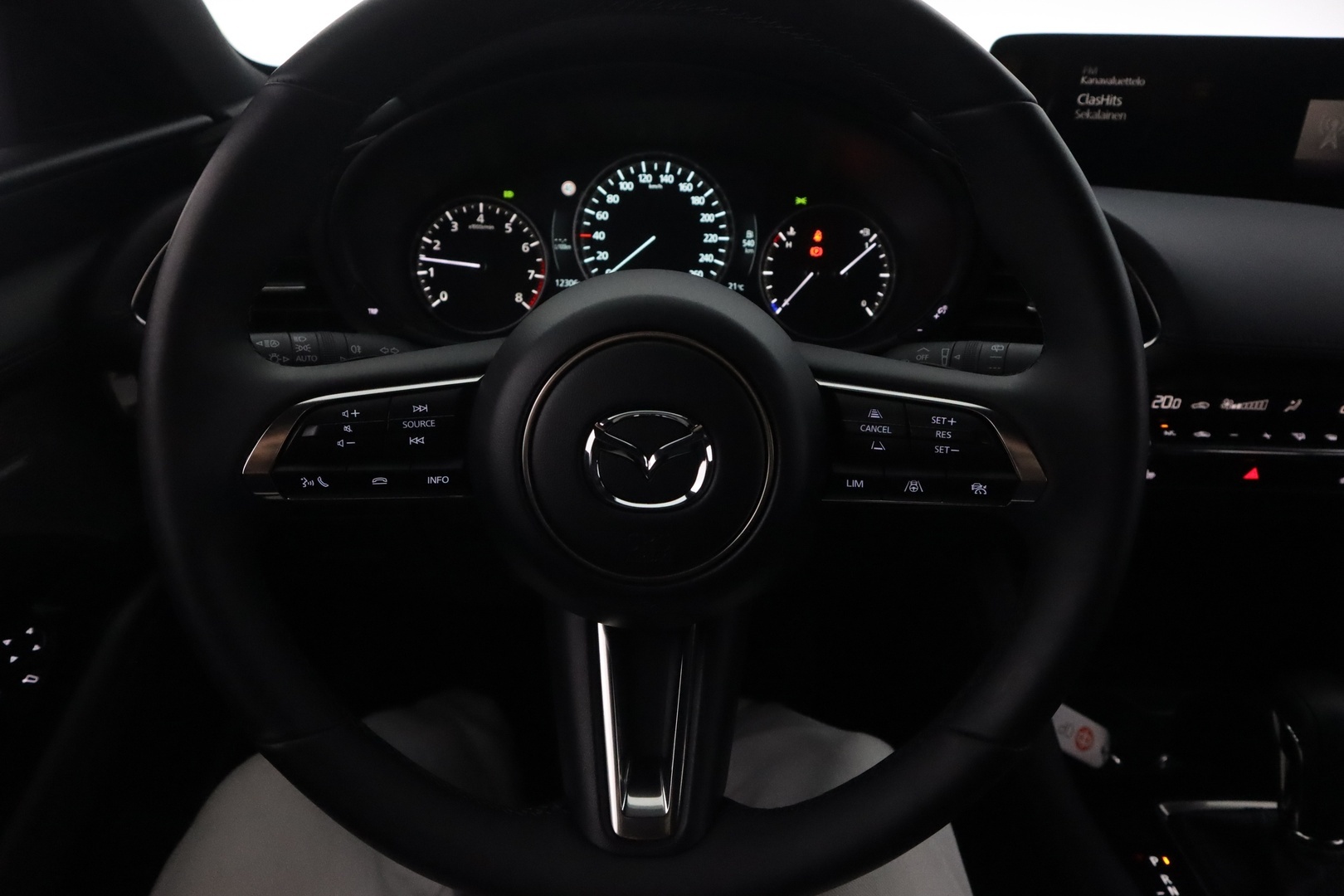 MAZDA 3 2026