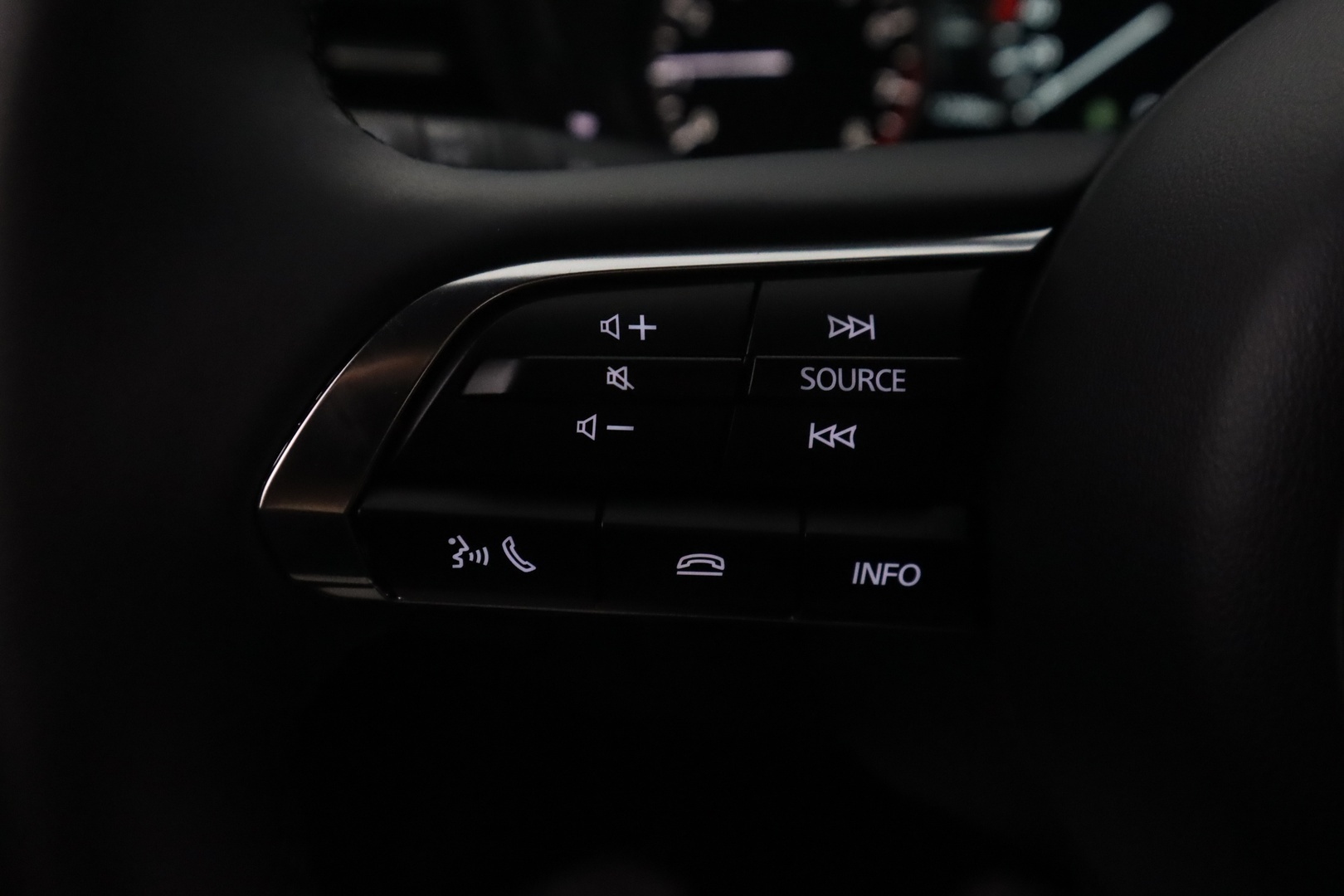 MAZDA 3 2026