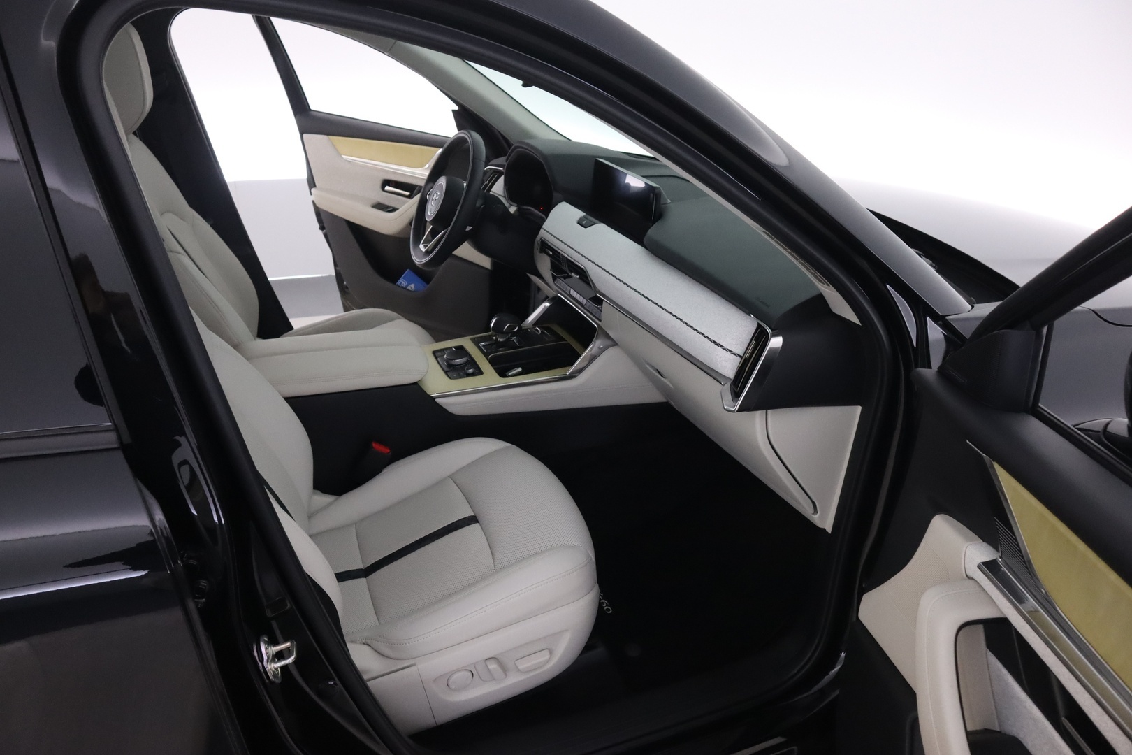 MAZDA CX-60 33