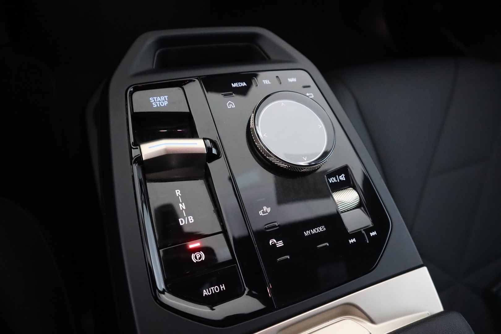 BMW iX 2023