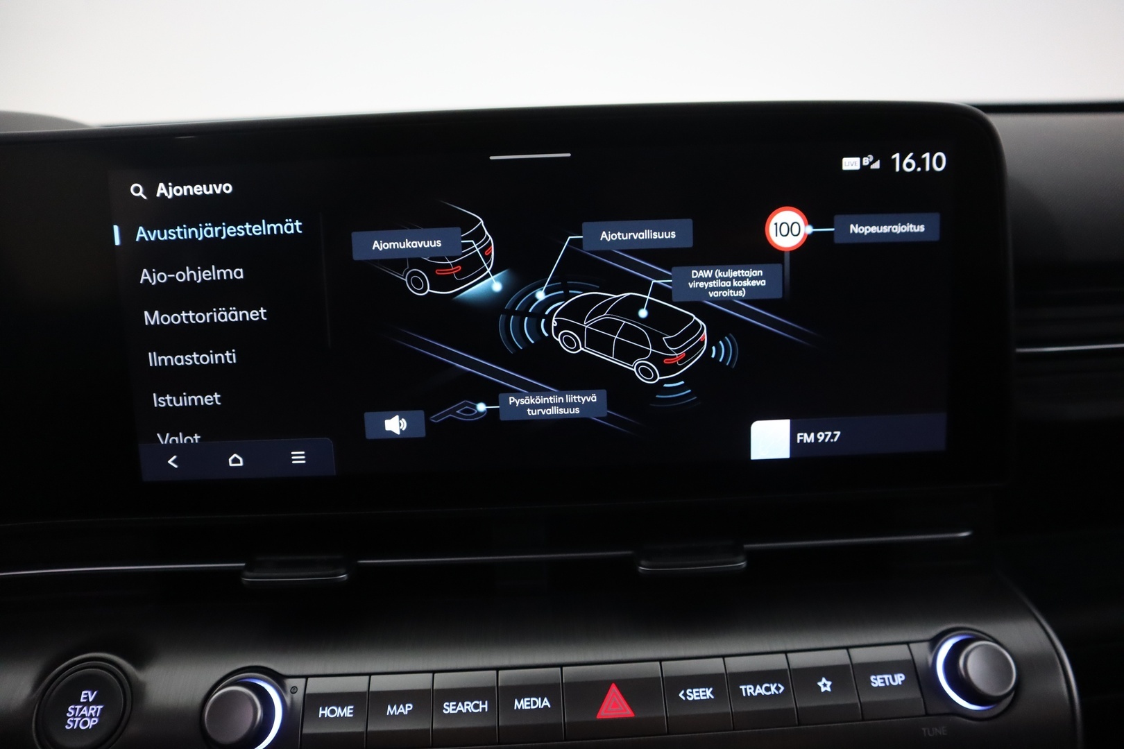 HYUNDAI KONA Electric 2024