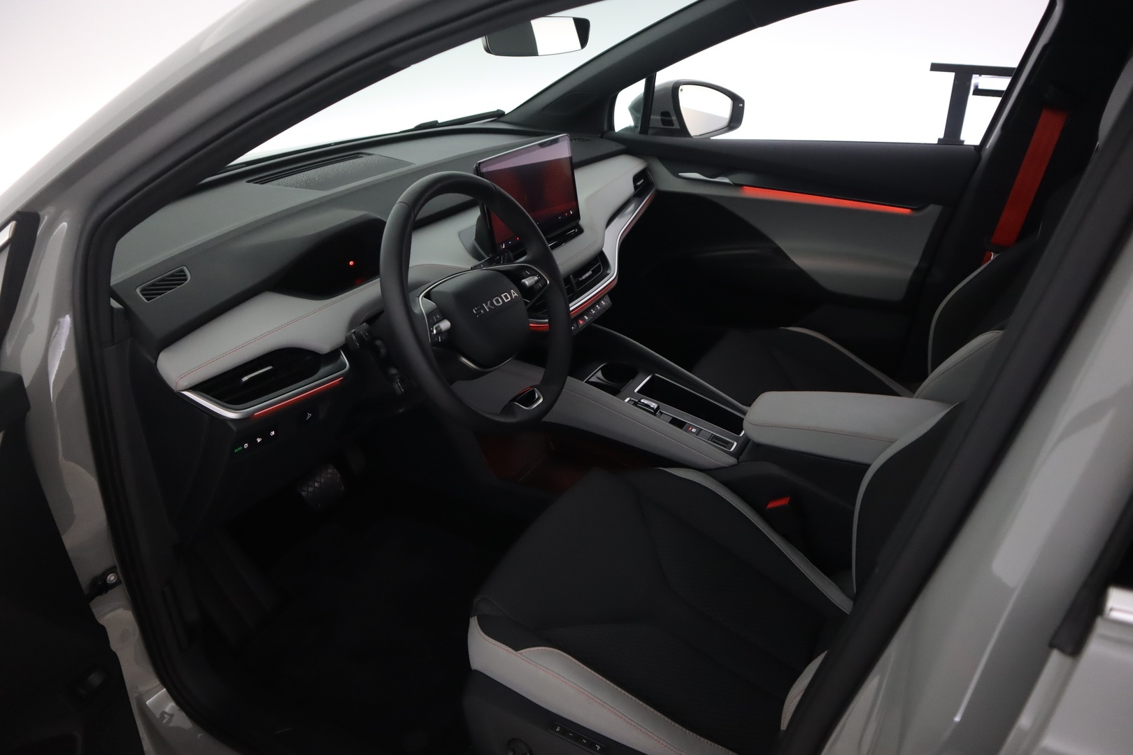 SKODA Enyaq 2026