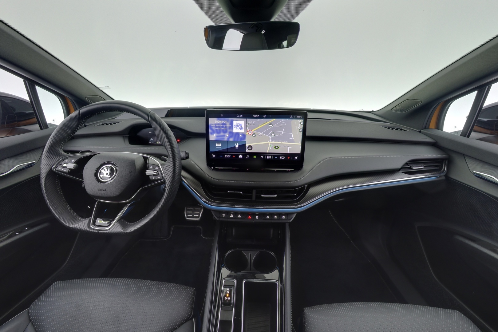 SKODA Enyaq 2024