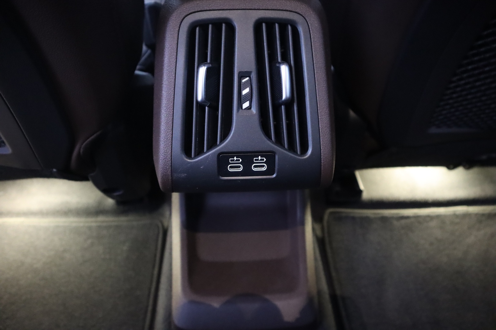 BMW iX1 2023