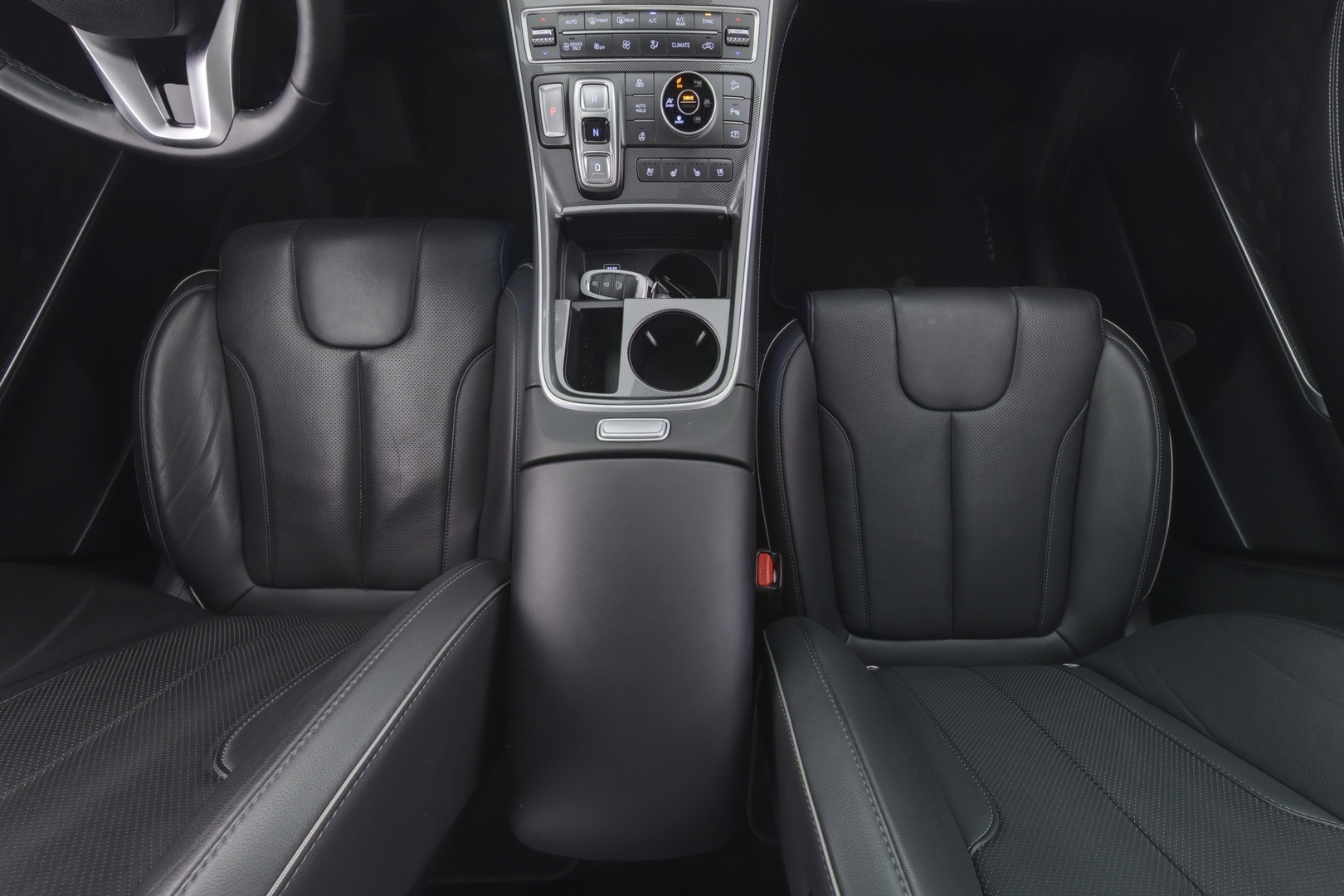 HYUNDAI Santa Fe 2021