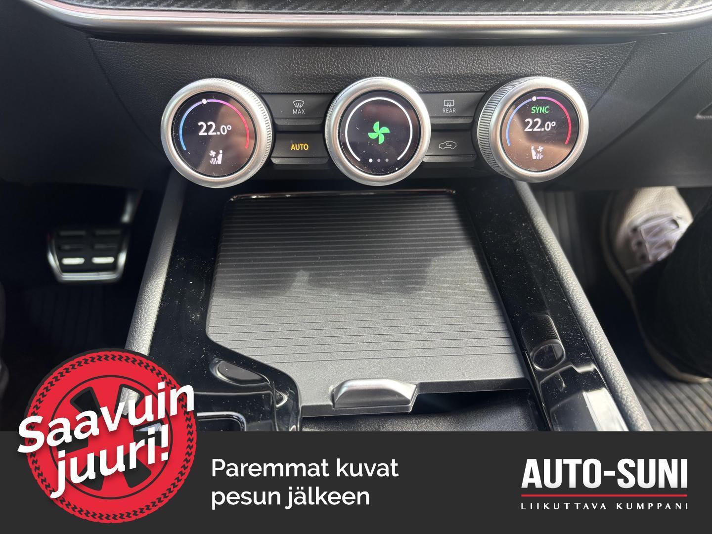 SKODA Superb 2025
