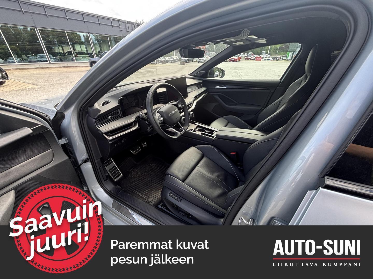 SKODA Superb 2025
