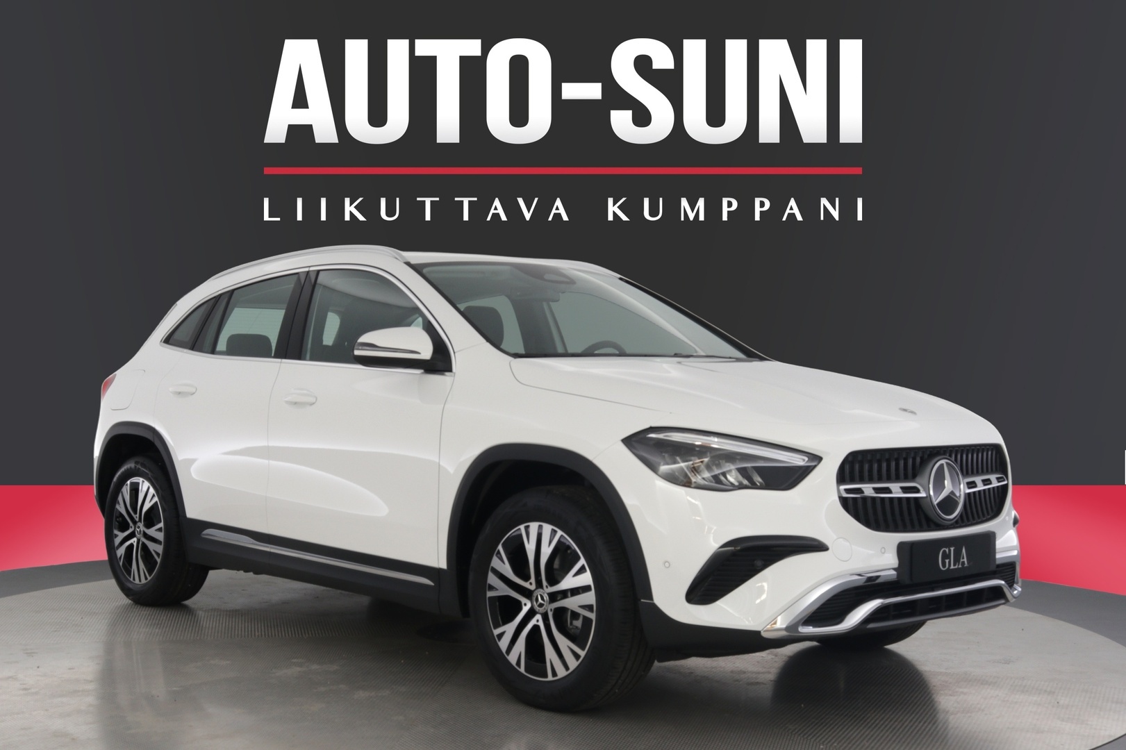 MERCEDES-BENZ GLA 2026