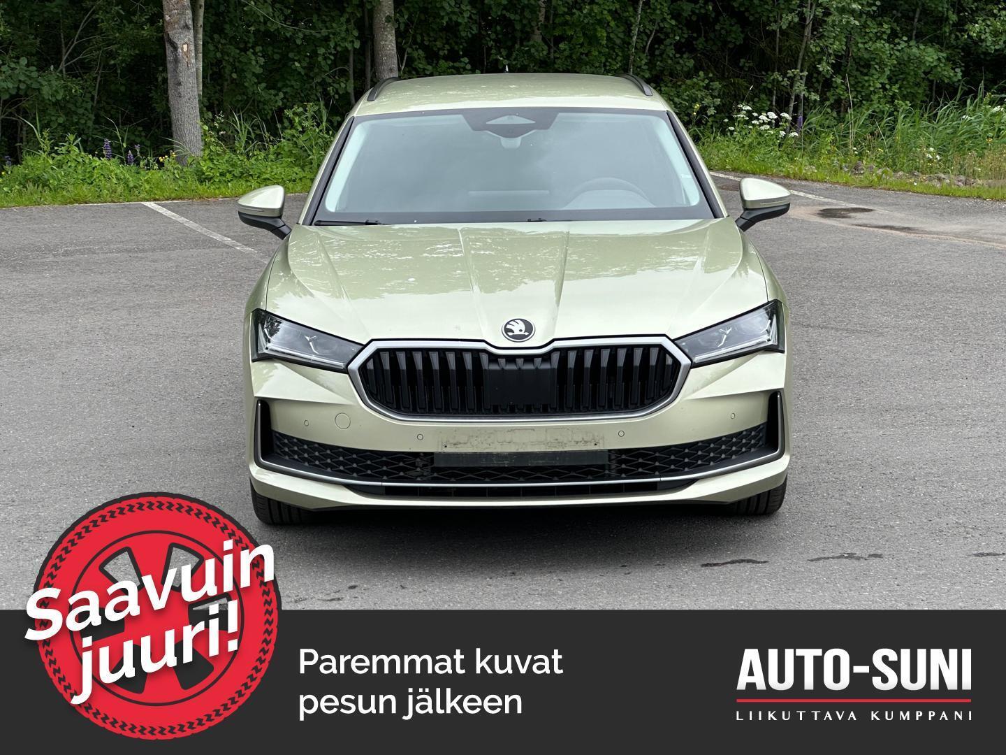 SKODA Superb 2025