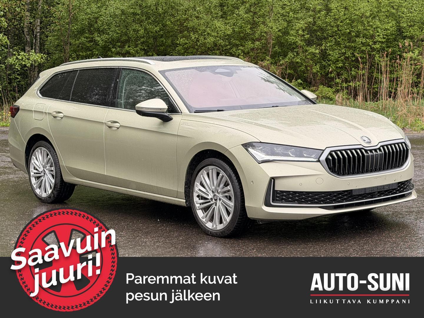 SKODA Superb 2025