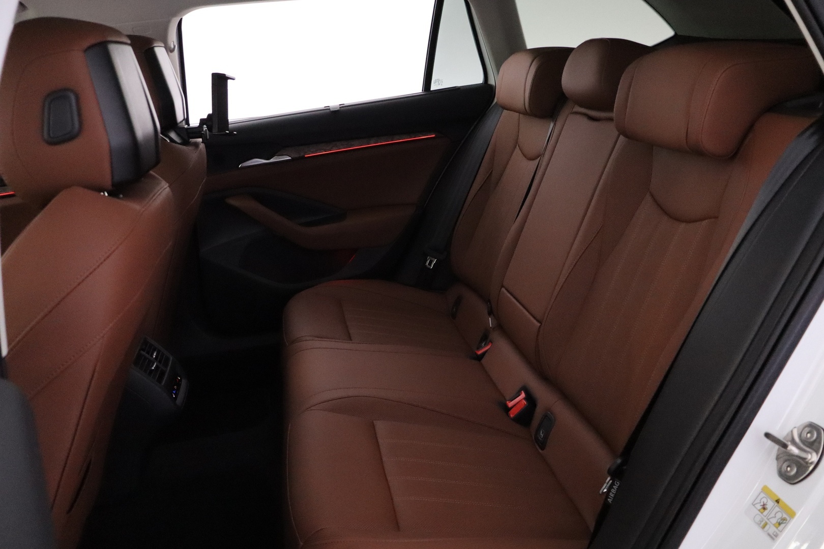 SKODA Superb 2025