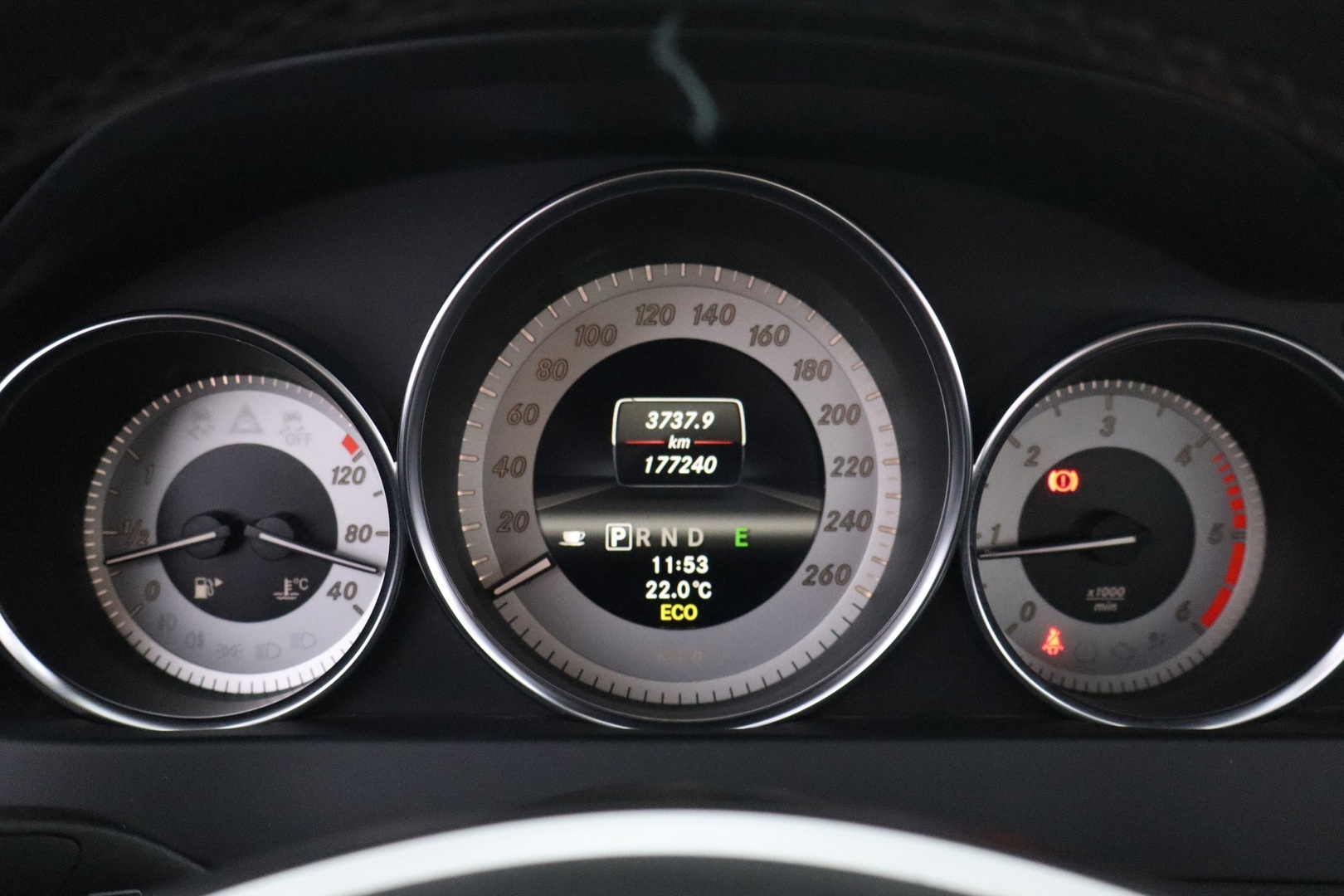 MERCEDES-BENZ C 2014