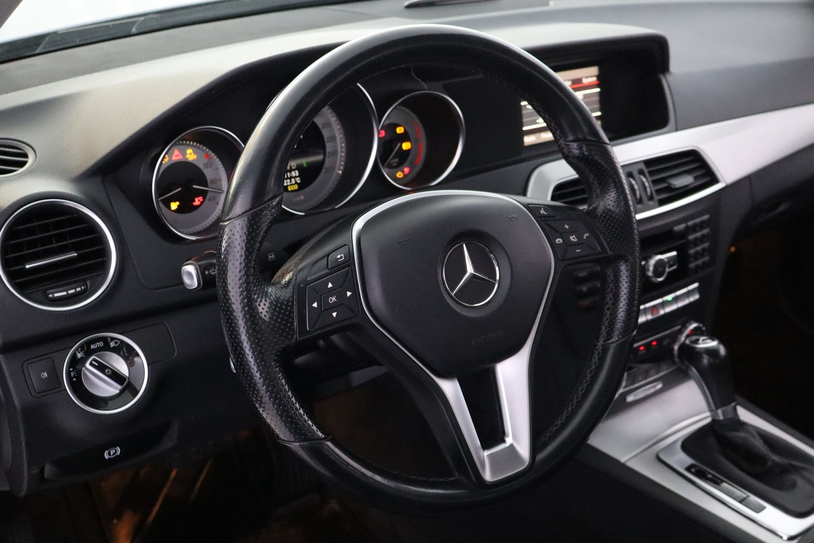 MERCEDES-BENZ C 2014