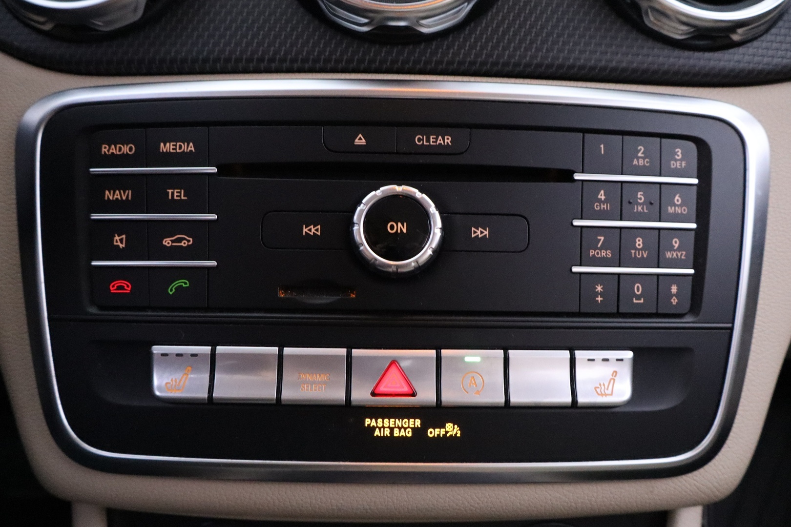 MERCEDES-BENZ GLA 2019