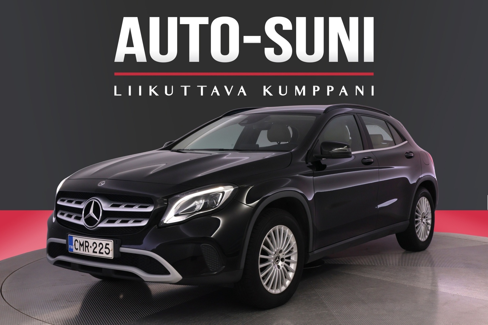 MERCEDES-BENZ GLA 2019
