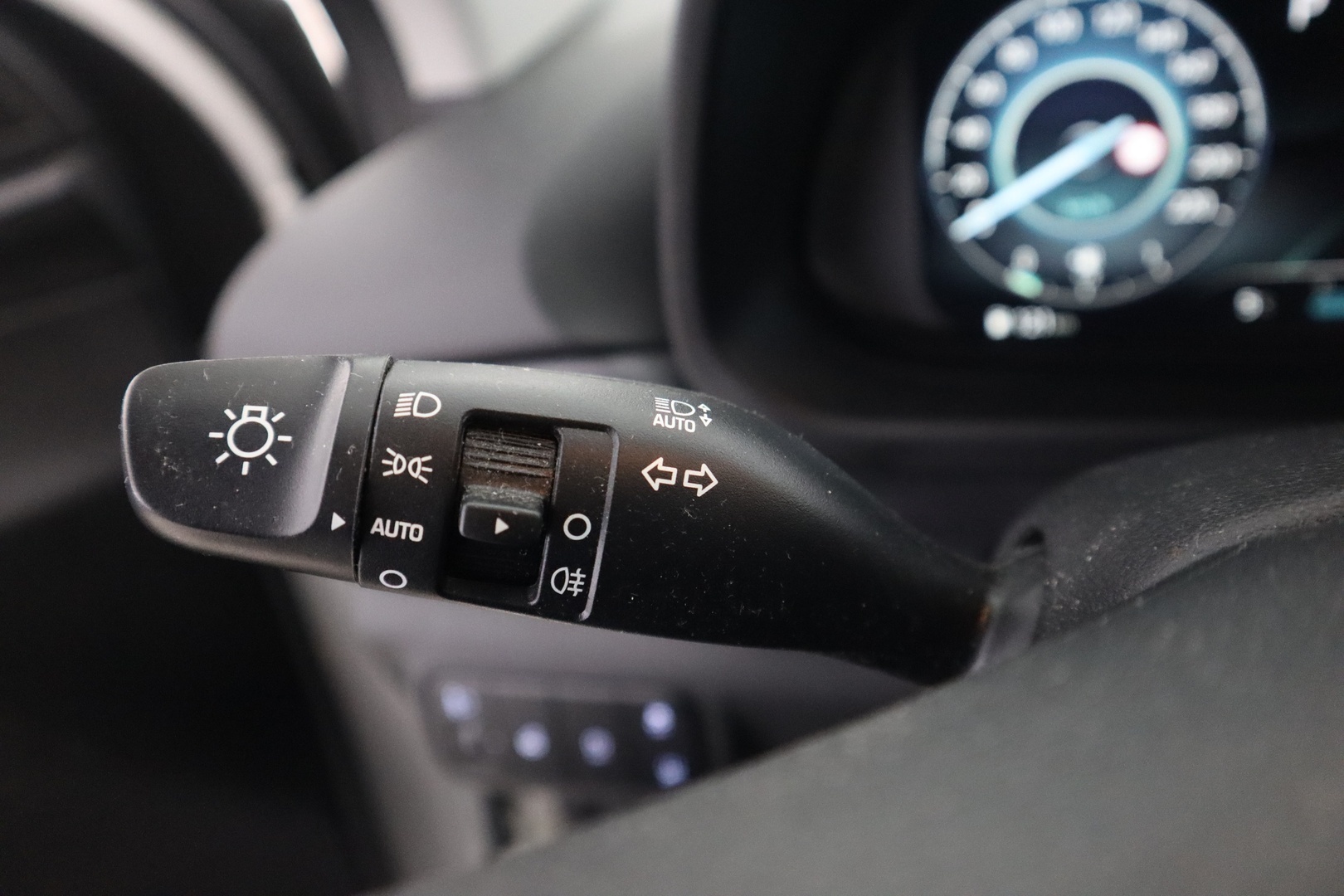 HYUNDAI i20 Hatchback 2023