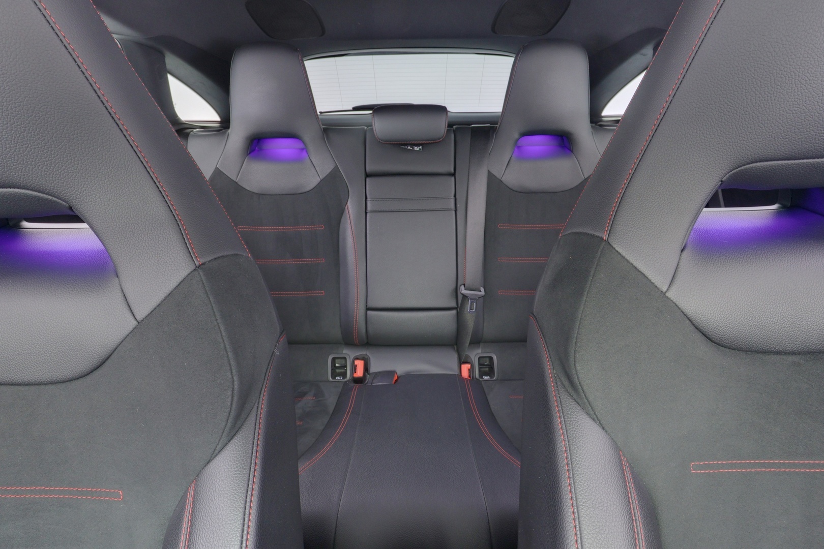 MERCEDES-BENZ CLA 2020