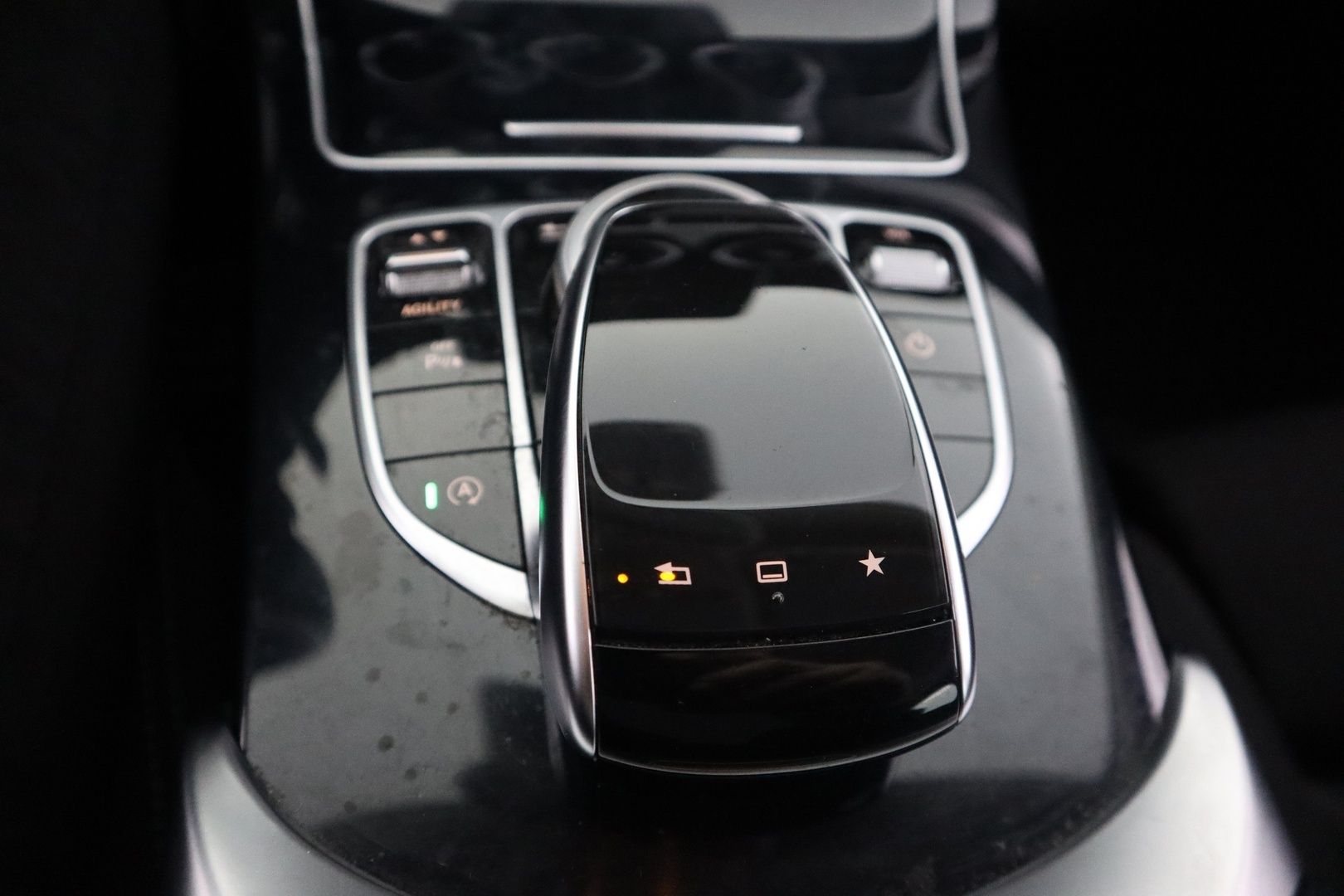 MERCEDES-BENZ C 2015