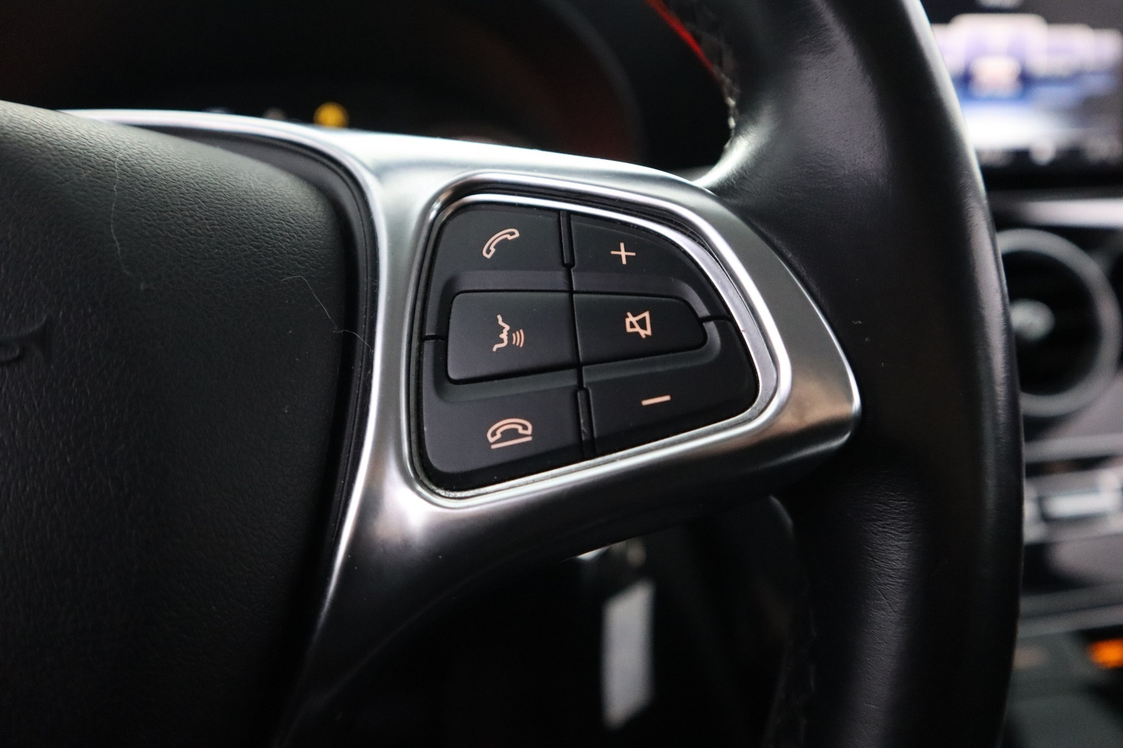 MERCEDES-BENZ C 2015