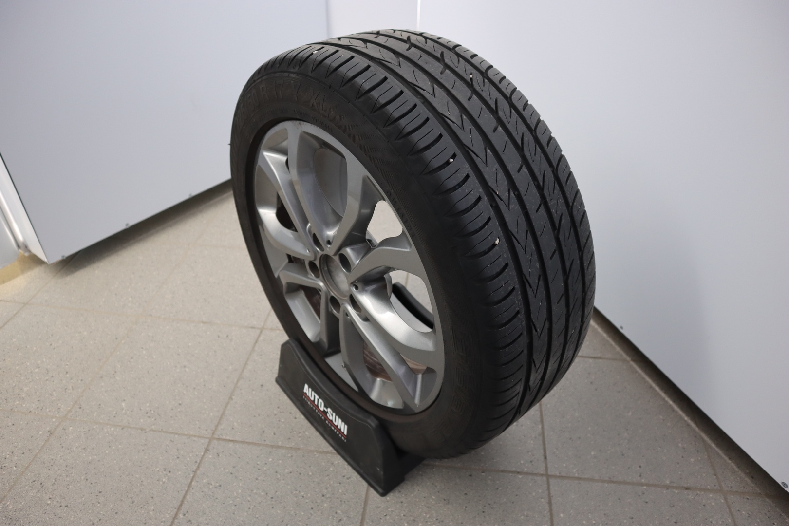 MERCEDES-BENZ C 2015