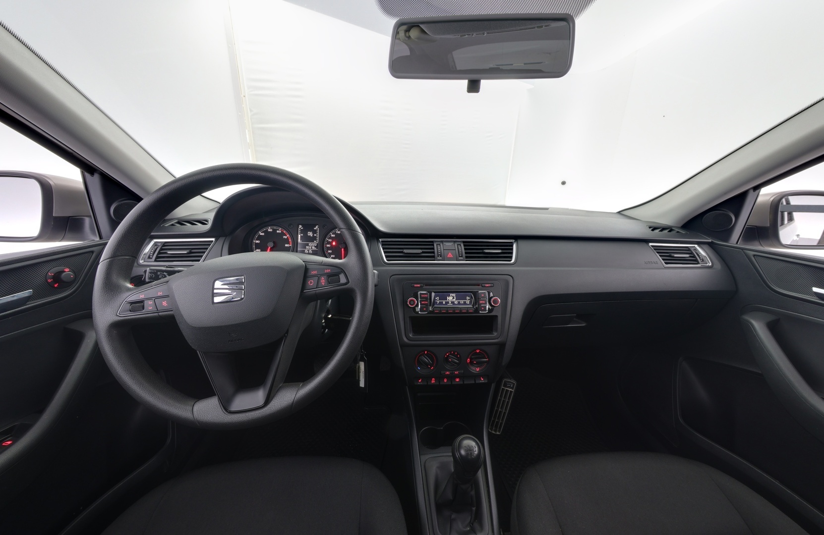 SEAT Toledo 2015