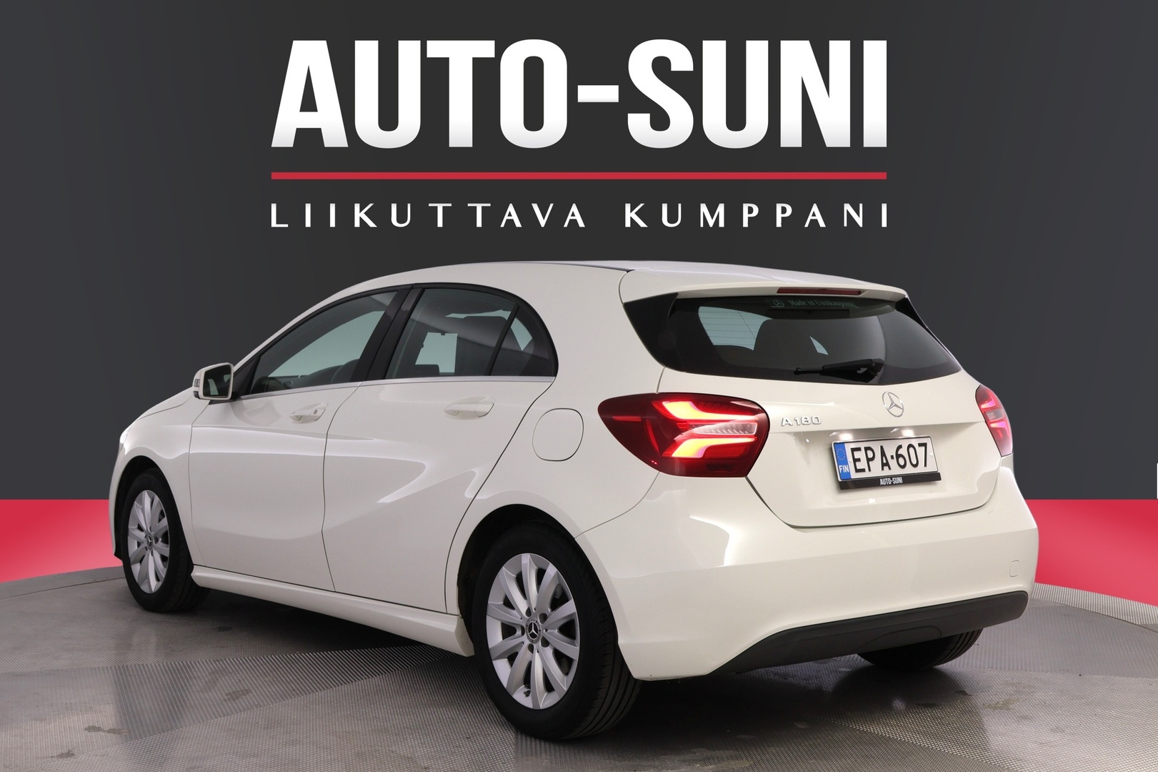 MERCEDES-BENZ A 2017