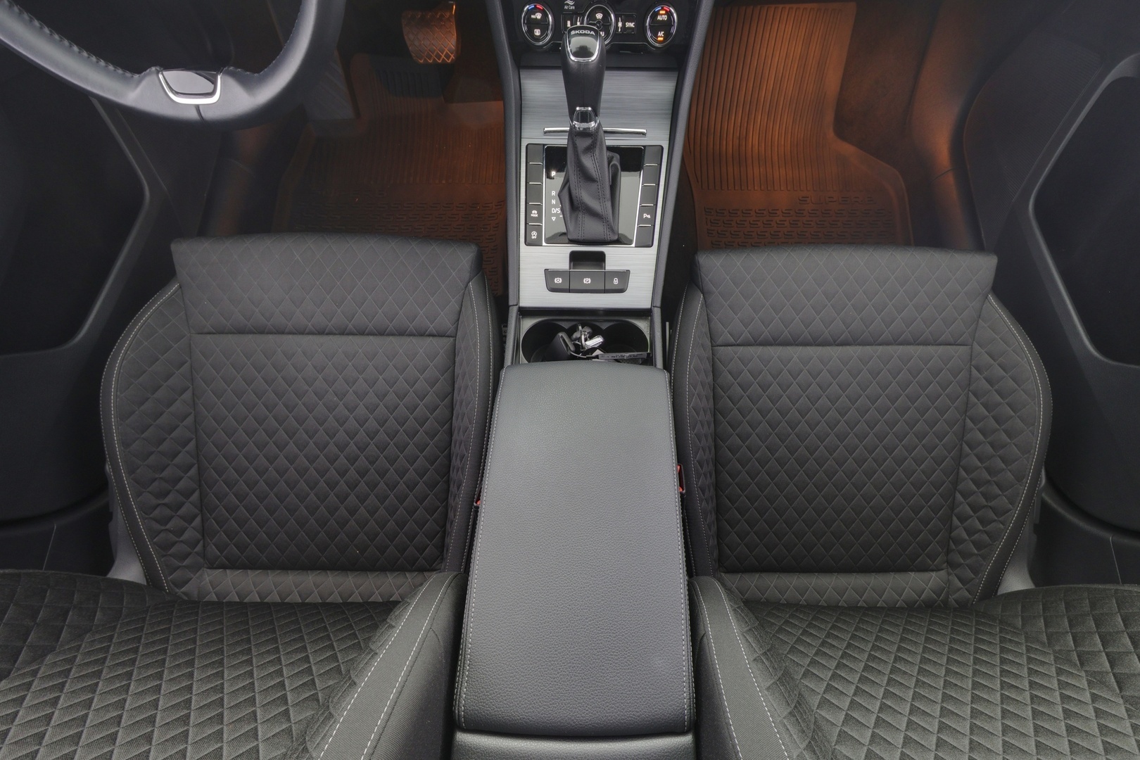 SKODA Superb 2022