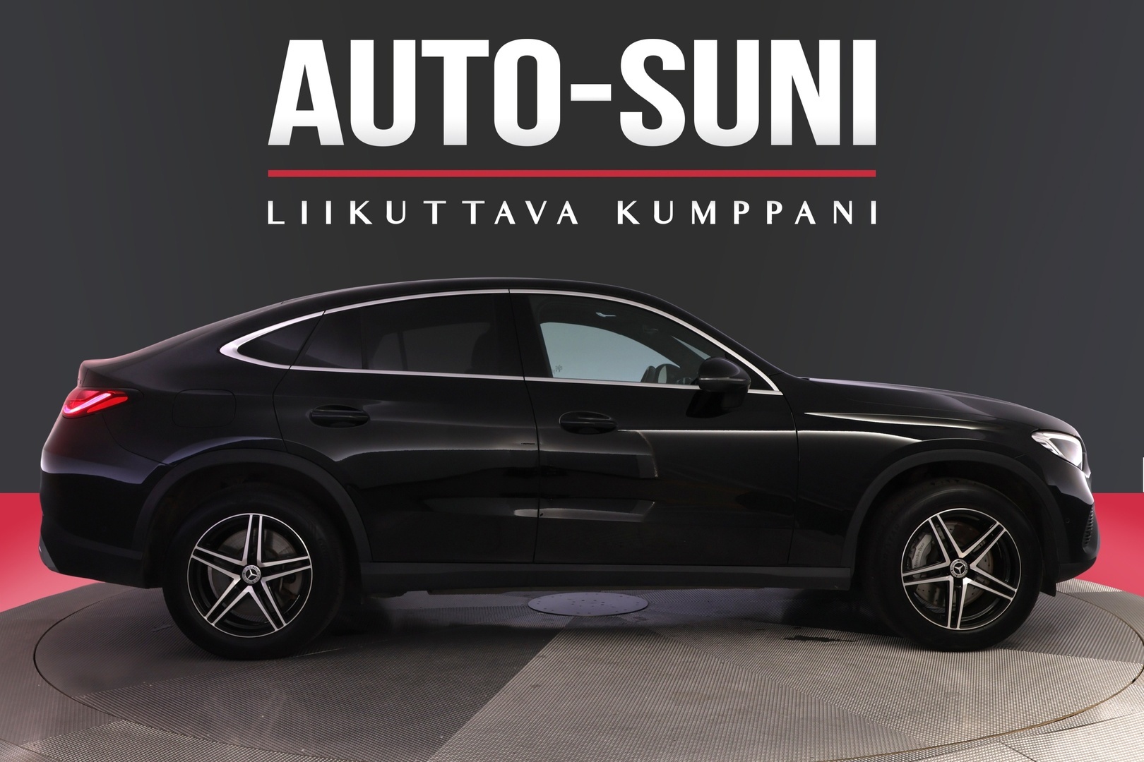 MERCEDES-BENZ GLC 2