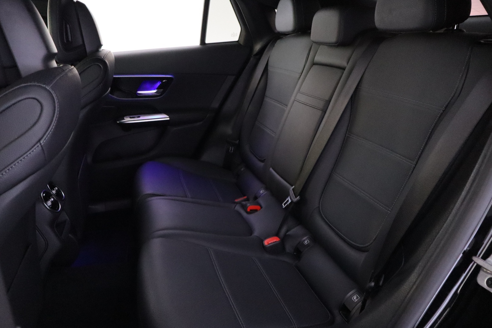 MERCEDES-BENZ GLC 23